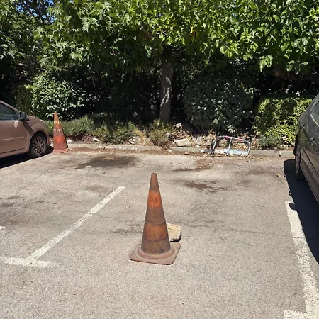 Cosy Avec Piscine & Parking Au Coeur * Fréjus